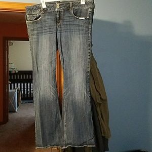 American Eagle jeans